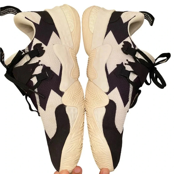 Adidas Boost Men's Trae Young 1 So So Def Recordings - Picture 4 of 15